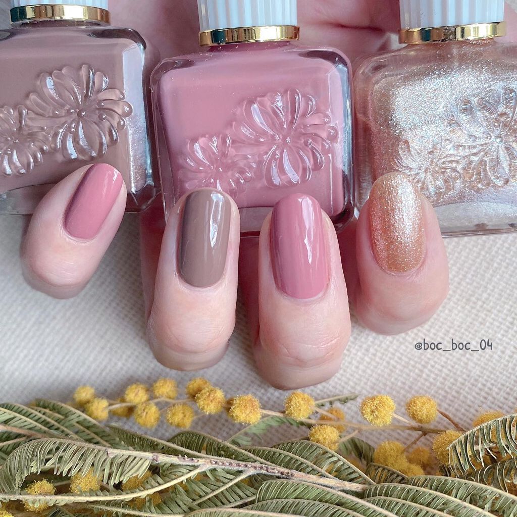 ネイルカラー/PAUL & JOE BEAUTE/マニキュアを使ったクチコミ(2枚目)