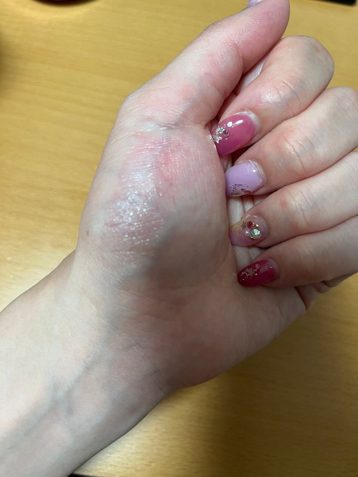 キラティントグロス/WHOMEE/リップティントを使ったクチコミ(4枚目)