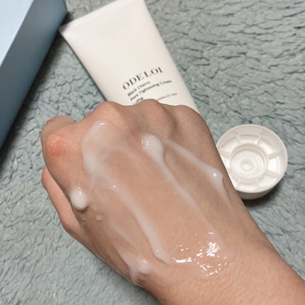 ブラックチェリー毛穴収縮クリーム ルフティグ/ODELOI/フェイスクリームを使ったクチコミ(2枚目)