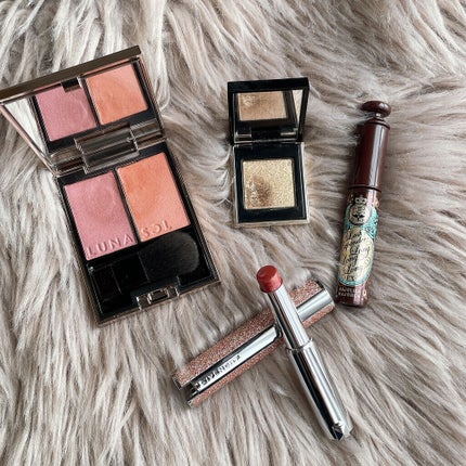 カラーリンググレイズ/LUNASOL/パウダーチークを使ったクチコミ(1枚目)