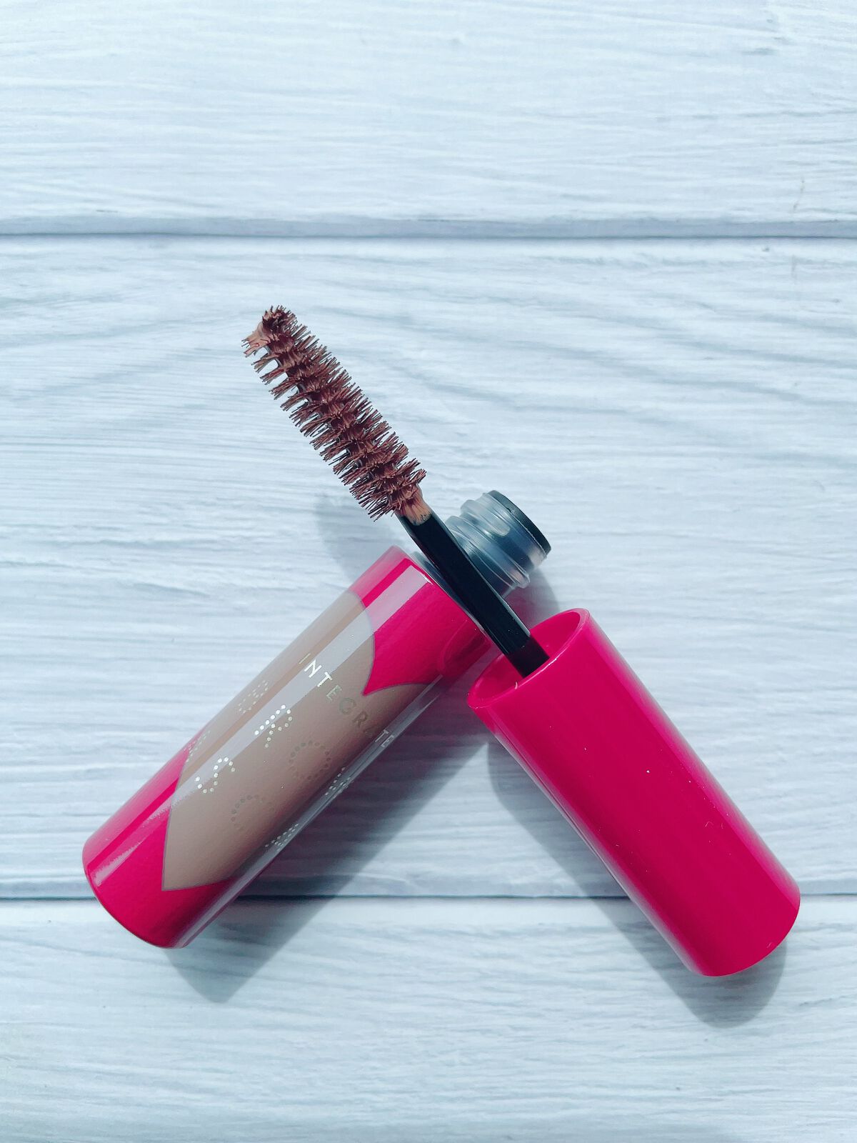 ニュアンスアイブローマスカラ/インテグレート/眉マスカラを使ったクチコミ（2枚目）