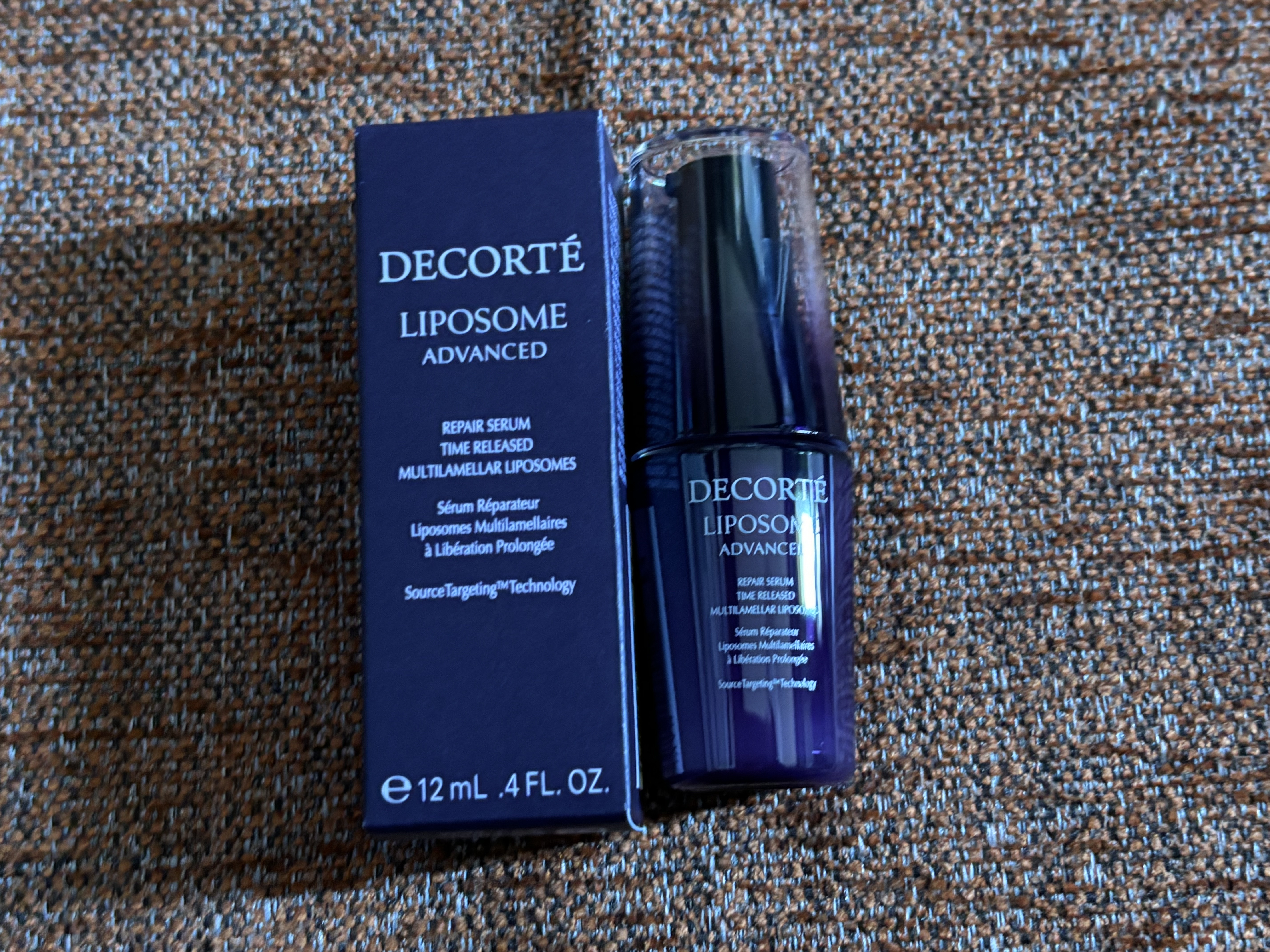 カバーステイン パーフェクティング ファンデーション V01 ライトオークル/VDL/リキッドファンデーションを使ったクチコミ（1枚目）