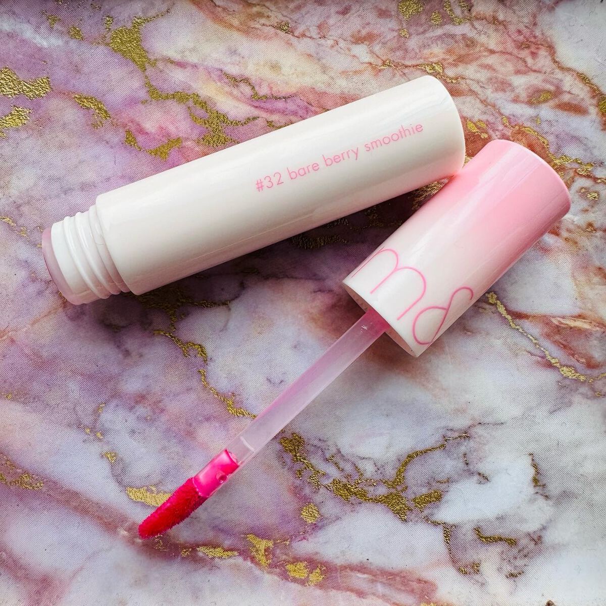 ジューシーラスティングティント/rom&nd/リップティントを使ったクチコミ（1枚目）