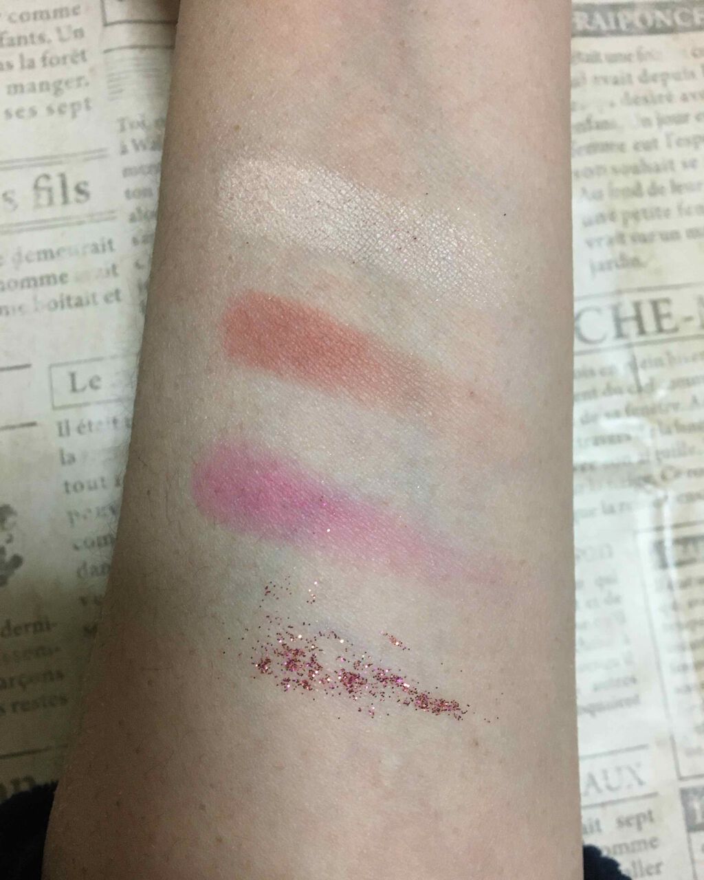 オーデイシャスリップスティック/NARS/口紅を使ったクチコミ（2枚目）