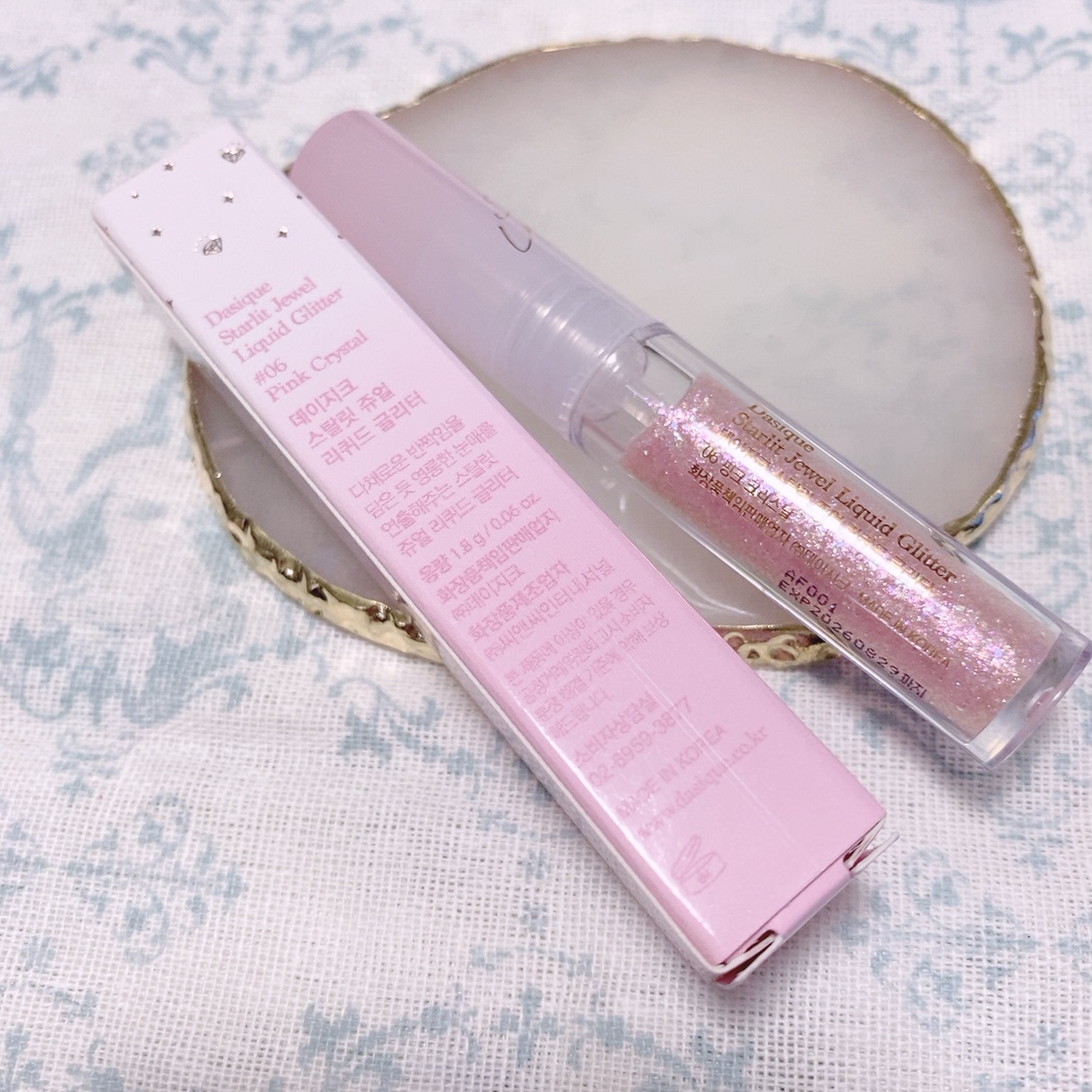 スターリット リキッドグリッター/dasique/メイクアップを使ったクチコミ（2枚目）