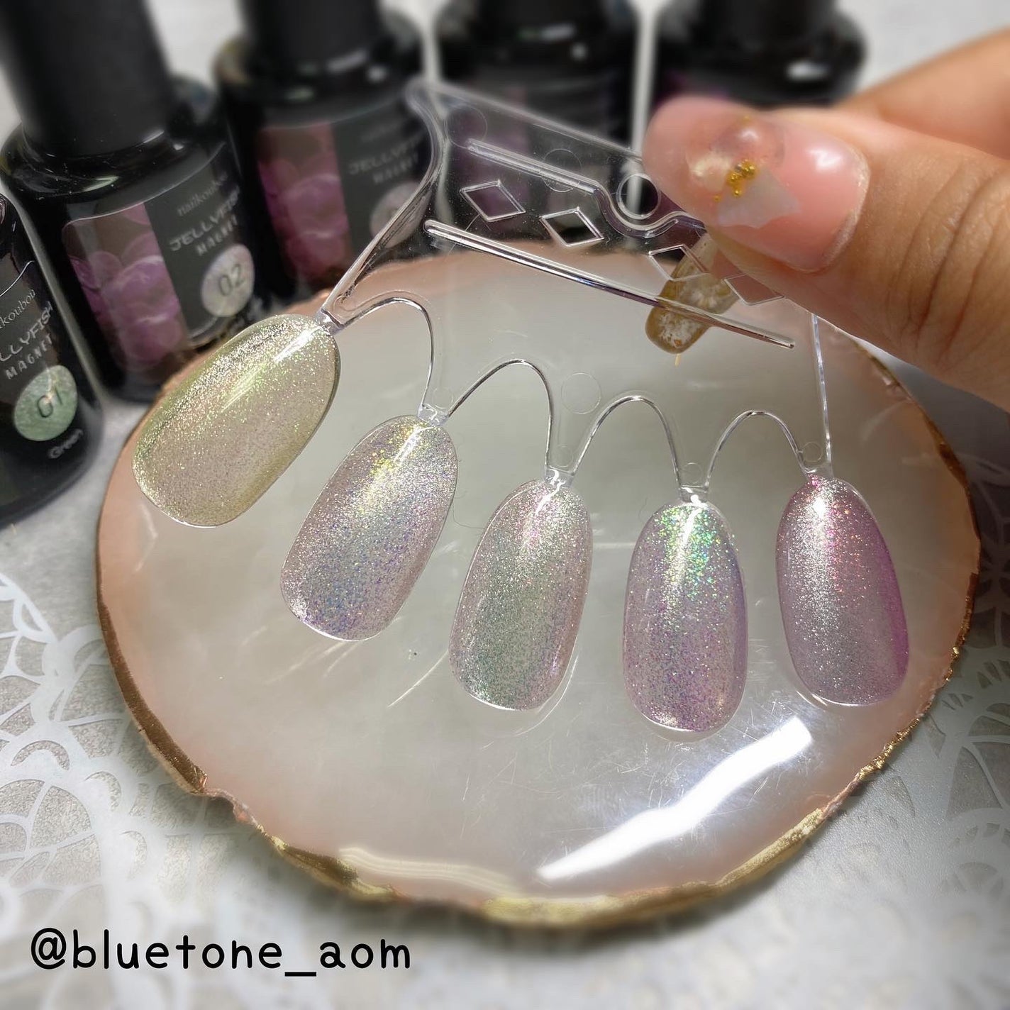 ⋆͛🦖⋆͛aomi on LIPS 「ネイル工房(@nailkoubou)JellyFish🪼シリー..」(8枚目)