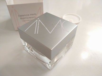 エッセンスハーブバームクリーム/MiMC/フェイスバームを使ったクチコミ(1枚目)