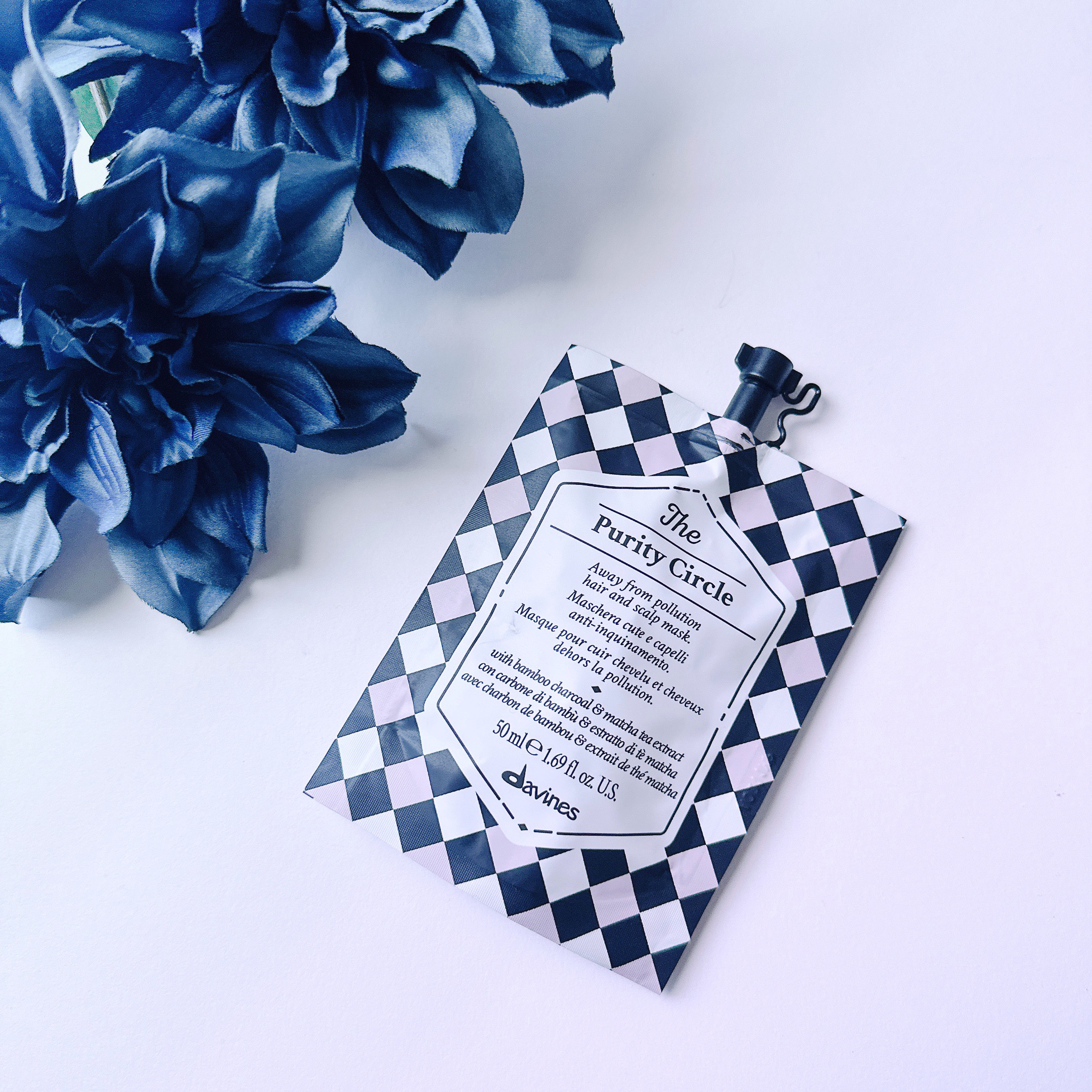 ダヴィネス サークルクロニクルズ ピュアネス サークルのクチコミ「ひさしぶりに使いたくなって買った頭皮にも使えるディープクレンジングヘアマスク✨

キャップを開.....」（1枚目）