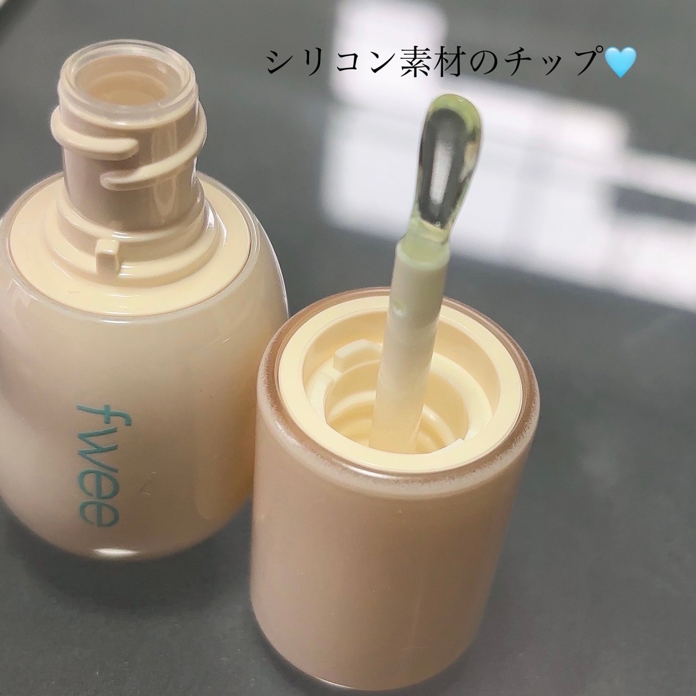 フィー 4Dボリューミングプランパー/fwee/リッププランパーを使ったクチコミ(3枚目)