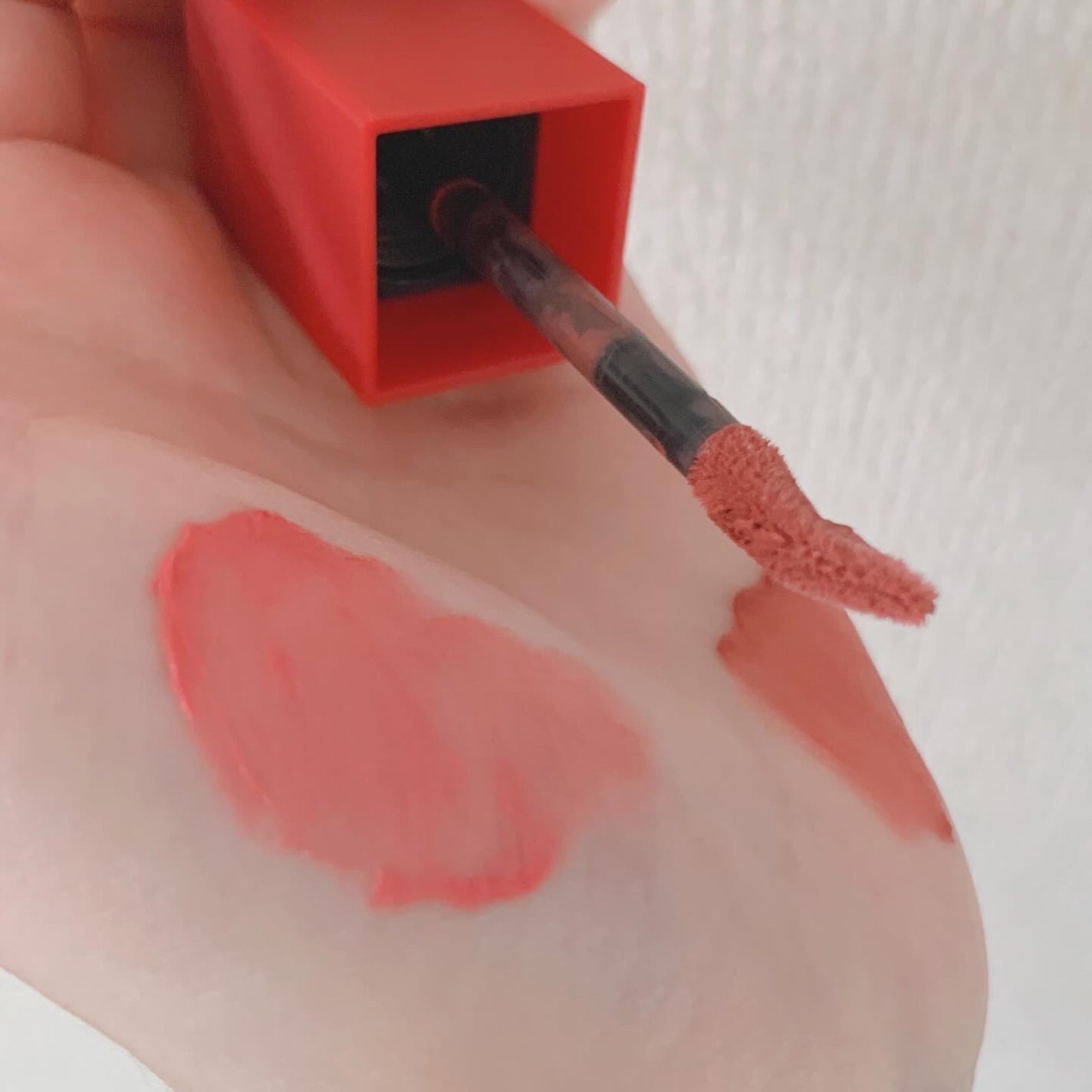 マダムバタフライコレクション ブラーニングリップベール/Dinto/口紅を使ったクチコミ(3枚目)