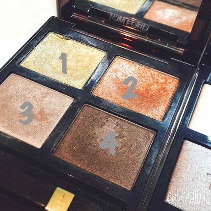 アイ カラー クォード/TOM FORD BEAUTY/アイシャドウパレットを使ったクチコミ(2枚目)