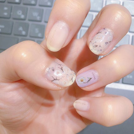 カラフルネイルズ/キャンメイク/マニキュアを使ったクチコミ(4枚目)