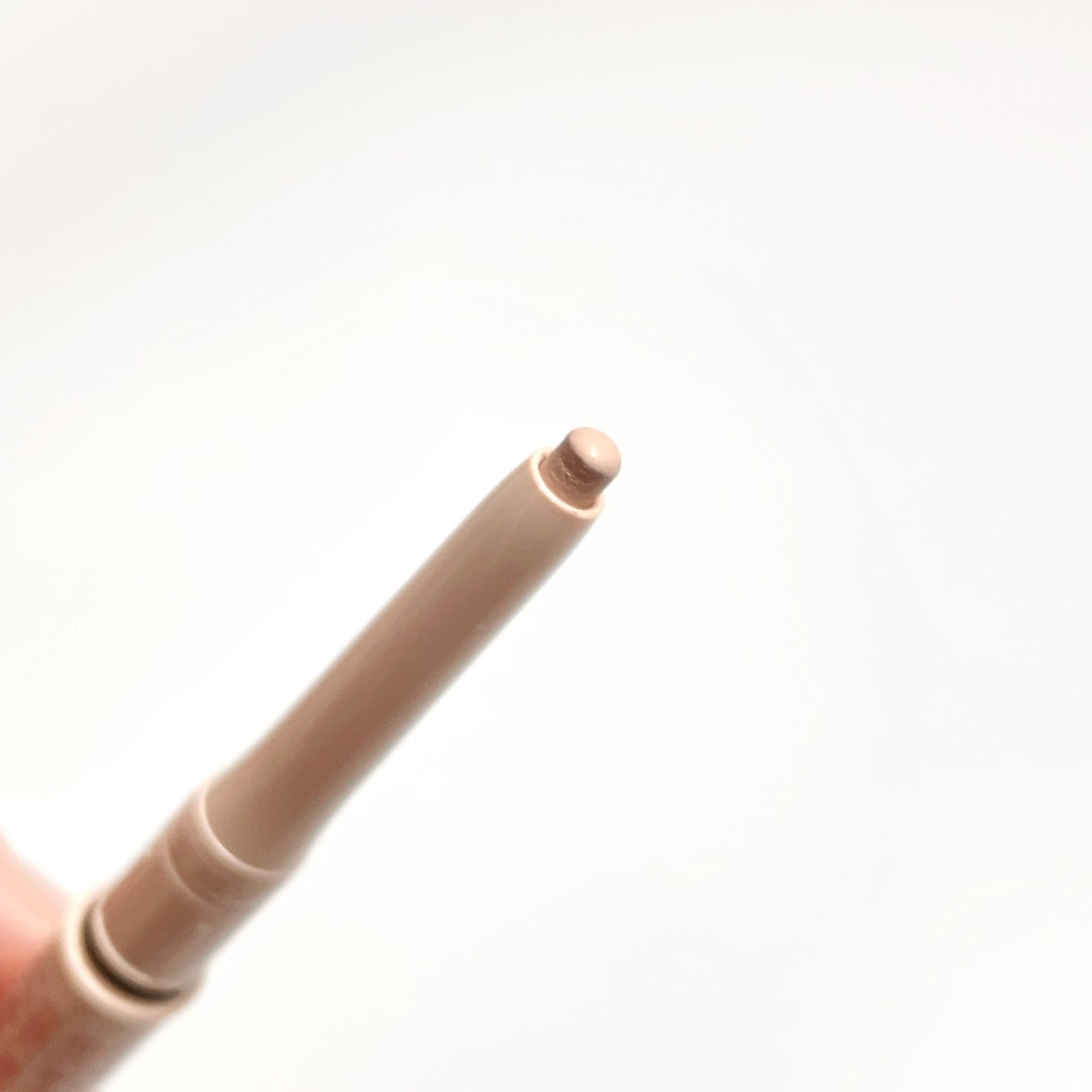 描くアイゾーンコンシーラー/CEZANNE/ペンシルコンシーラーを使ったクチコミ(2枚目)