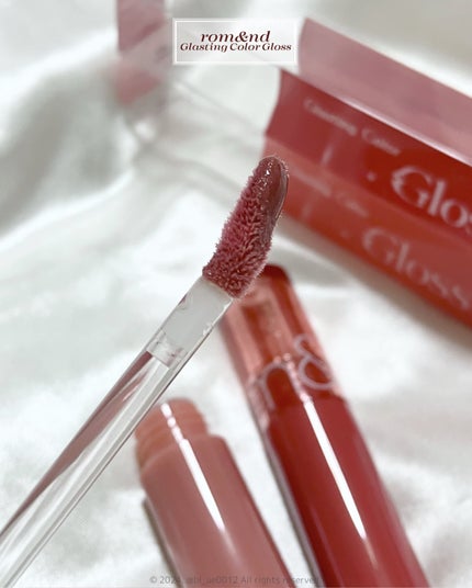 グラスティングカラーグロス/rom&nd/リップグロスを使ったクチコミ(4枚目)