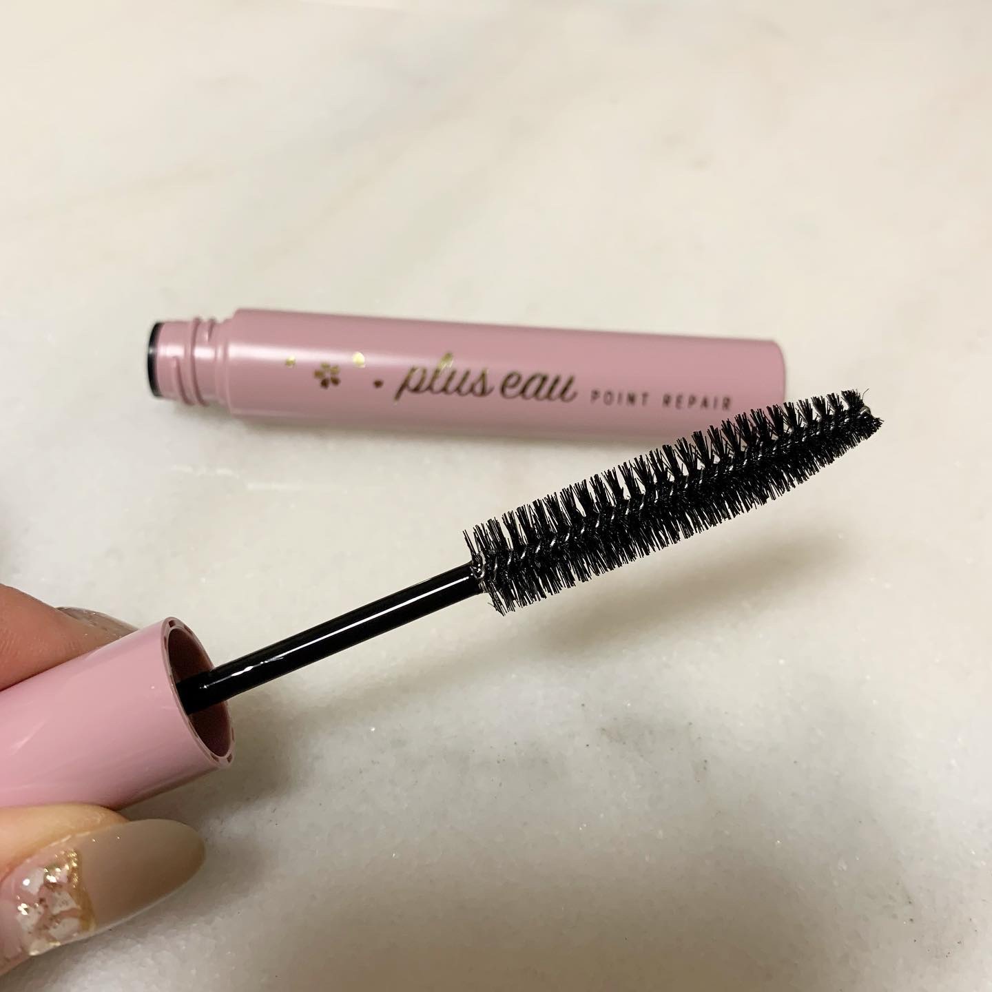 ポイントリペア/plus eau/ヘアジェルを使ったクチコミ（3枚目）