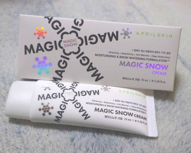 APRILSKIN マジックスノークリーム❄️✨

こちらは去年の今ぐらいの時期から愛用しているクリームです！使い始めてはや1年が経ちました😅当時3CEのウユクリームが欲しかったのですが、コリアタウンに