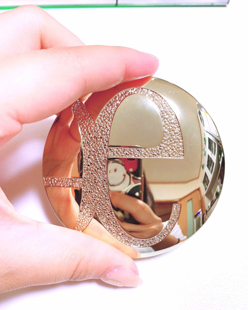 ラ プードル オートニュアンス/Elégance/プレストパウダーを使ったクチコミ（1枚目）