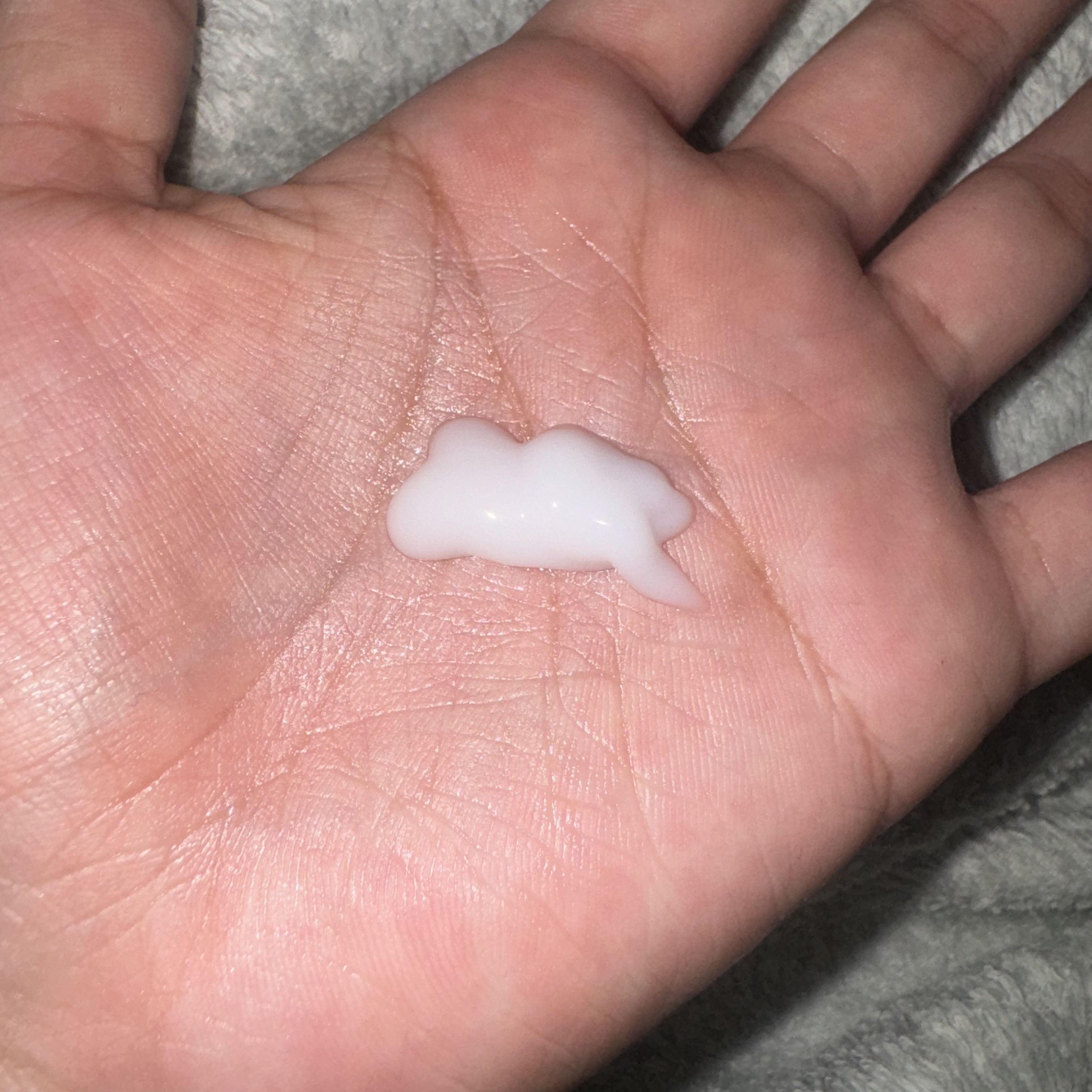 エッセンスインヘアミルク/オルビス/ヘアミルクを使ったクチコミ（2枚目）