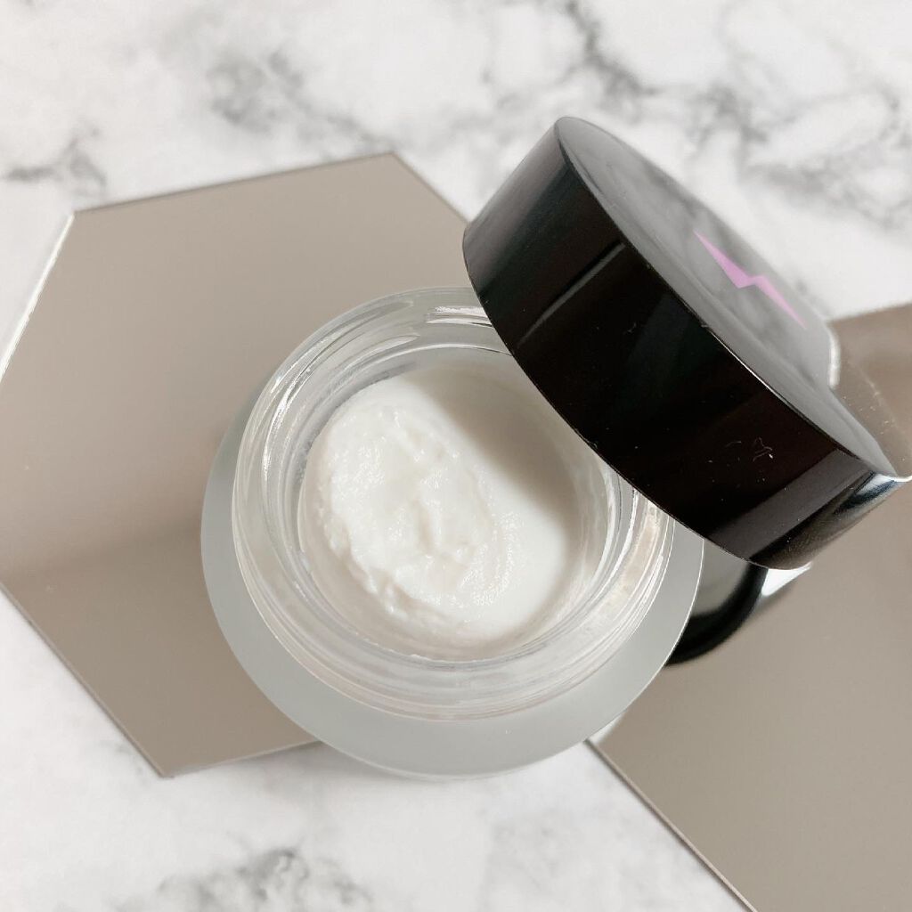 シルキースキンカバー/elebelle cosme/化粧下地を使ったクチコミ（2枚目）