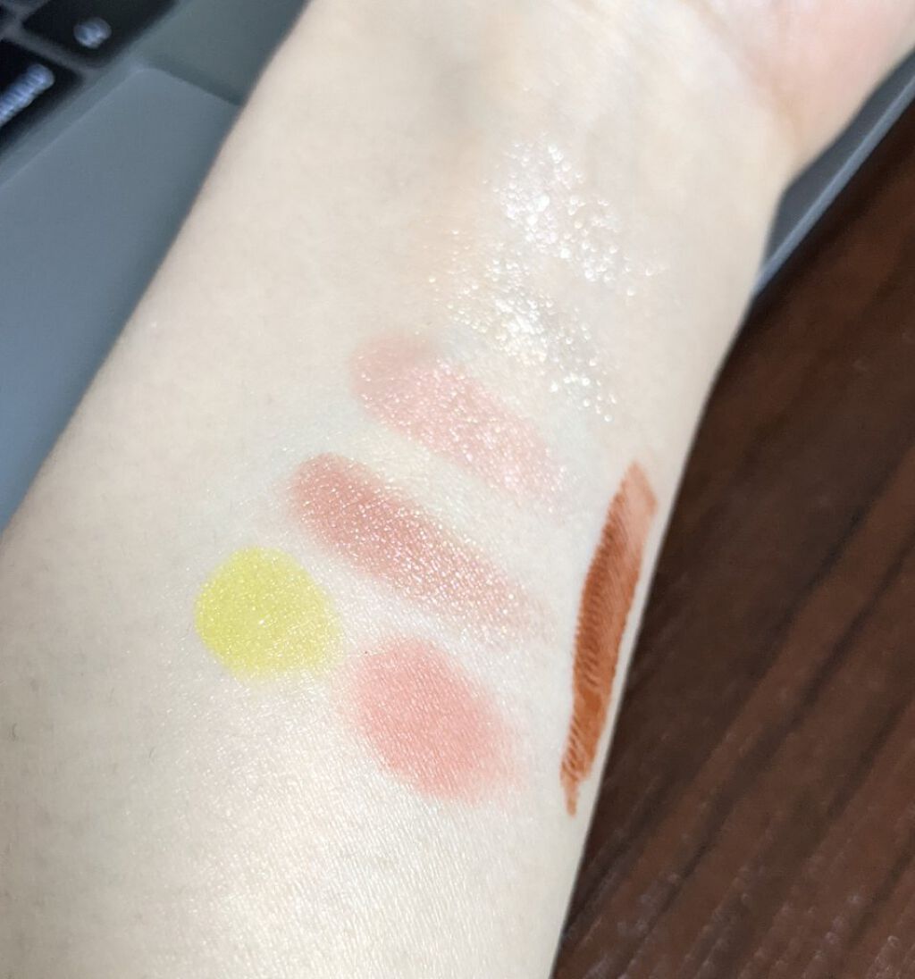 アディクション ザ アイシャドウ マット 024M Dark Saffron/ADDICTION/単色アイシャドウを使ったクチコミ（2枚目）