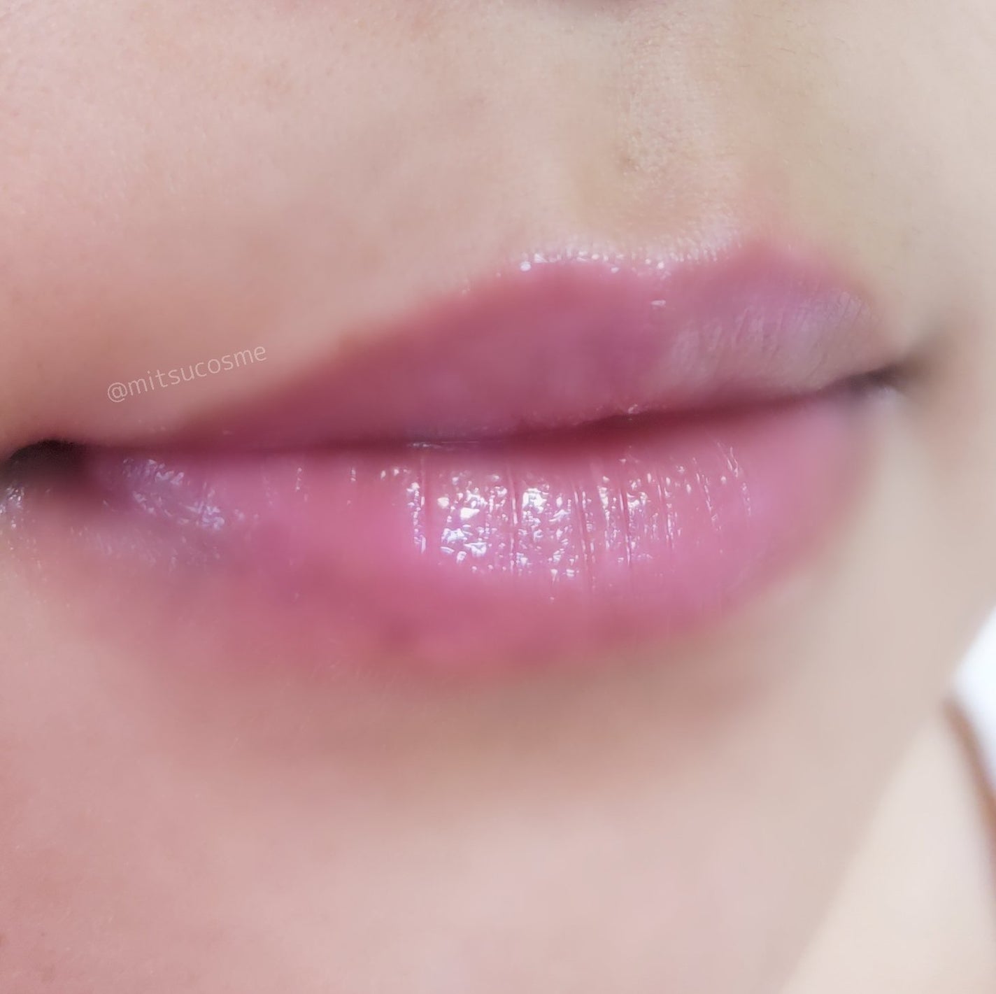 モイストピュアカラーリップ/ニベア/リップクリームを使ったクチコミ(2枚目)