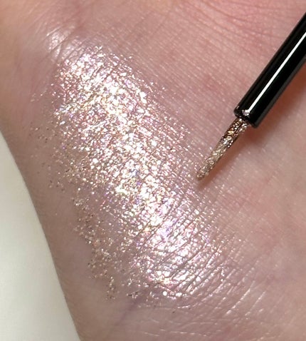 グリッター イルミネーションライナー R/CipiCipi/リキッドアイライナーを使ったクチコミ(3枚目)