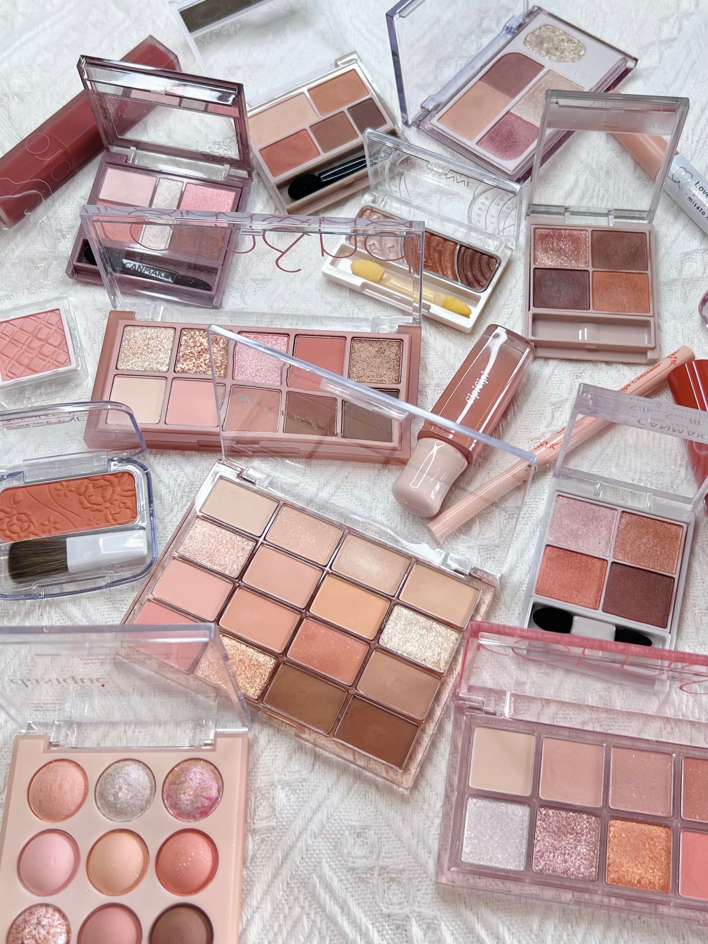 パーフェクトマルチアイズ/キャンメイク/アイシャドウパレットを使ったクチコミ(6枚目)