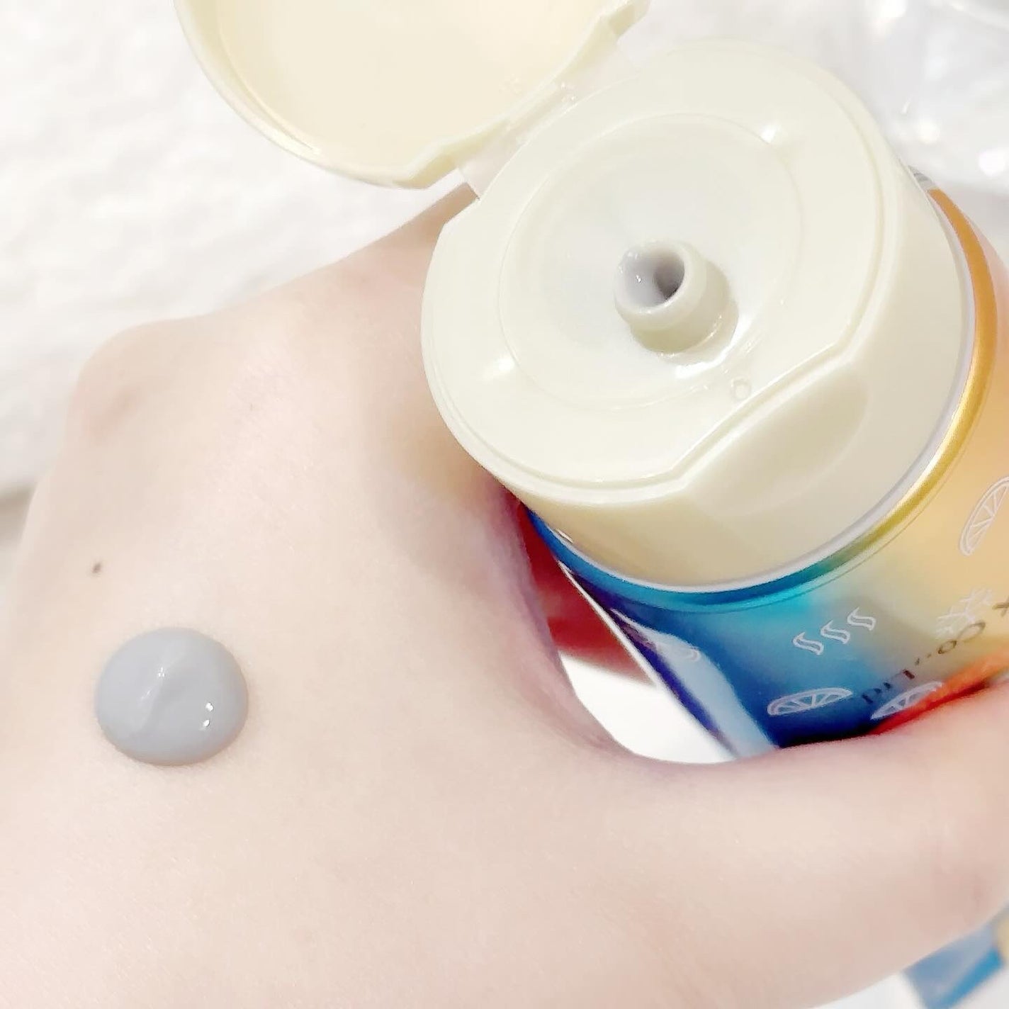 汗かき気分 温冷感マッサージクレイ/マックス/スクラブ・ゴマージュを使ったクチコミ(2枚目)