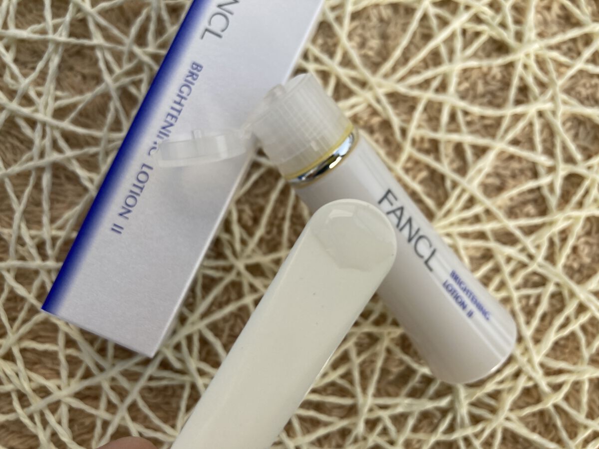 ブライトニング 化粧液 II しっとり＜医薬部外品＞/ファンケル/化粧水を使ったクチコミ（3枚目）