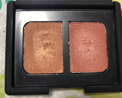 デュオアイシャドー/NARS/アイシャドウパレットを使ったクチコミ(2枚目)