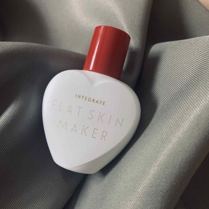 フラットスキンメーカー N/インテグレート/リキッドファンデーションを使ったクチコミ(1枚目)