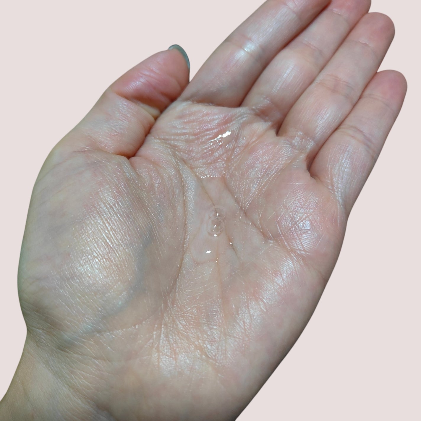 ピンクアロエムチンセラム/APRILSKIN/美容液を使ったクチコミ(2枚目)