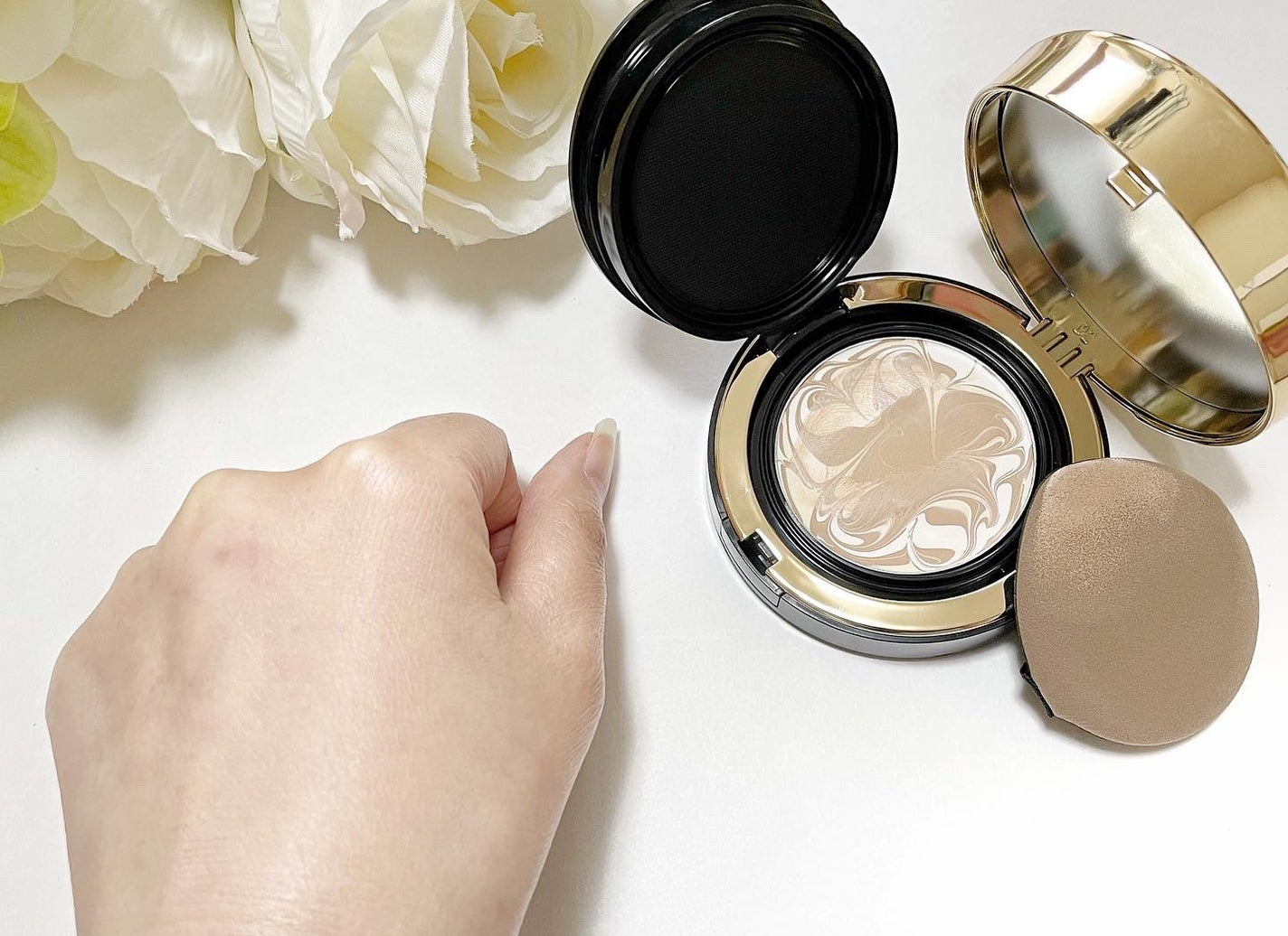 SIGNATURE ESSENCE COVER PACT /AGE20’s/クリーム・エマルジョンファンデーションを使ったクチコミ(5枚目)