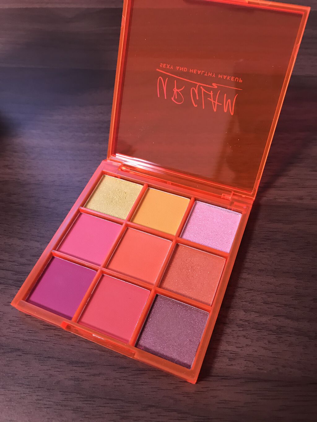 UR GLAM　BLOOMING EYE COLOR PALETTE/U R GLAM/アイシャドウパレットを使ったクチコミ（2枚目）