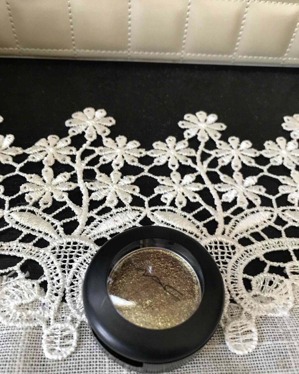 ダズルシャドウ/M・A・C/単色アイシャドウを使ったクチコミ(1枚目)