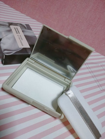 モリンガセラミドセッティングパウダーパクト/heimish/プレストパウダーを使ったクチコミ(1枚目)