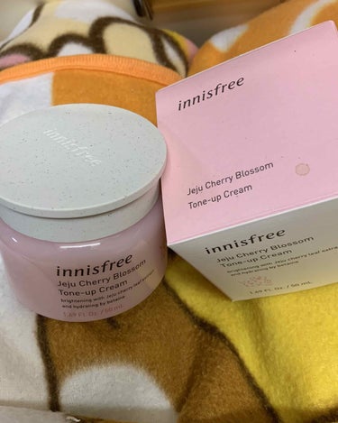 チェジュ チェリーブロッサム トーンアップクリーム/innisfree/化粧下地を使ったクチコミ（2枚目）