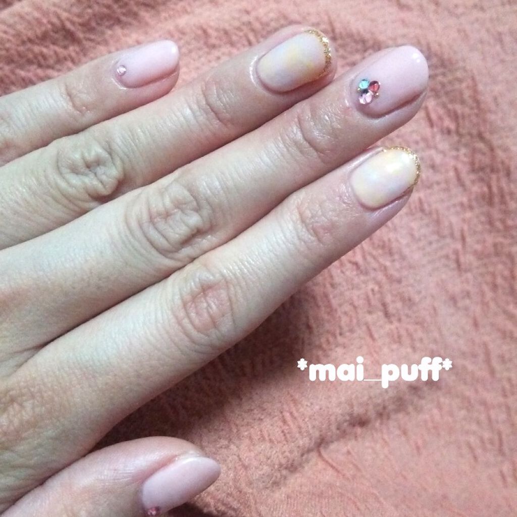 ♥まいみゃ♥ on LIPS 「セルフでネイル変更してみました。人差し指と薬指をマーブル模様に..」(1枚目)