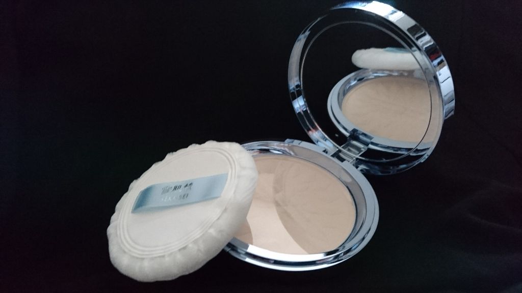 プレシャススノーⅢ/雪肌精/プレストパウダーを使ったクチコミ(2枚目)