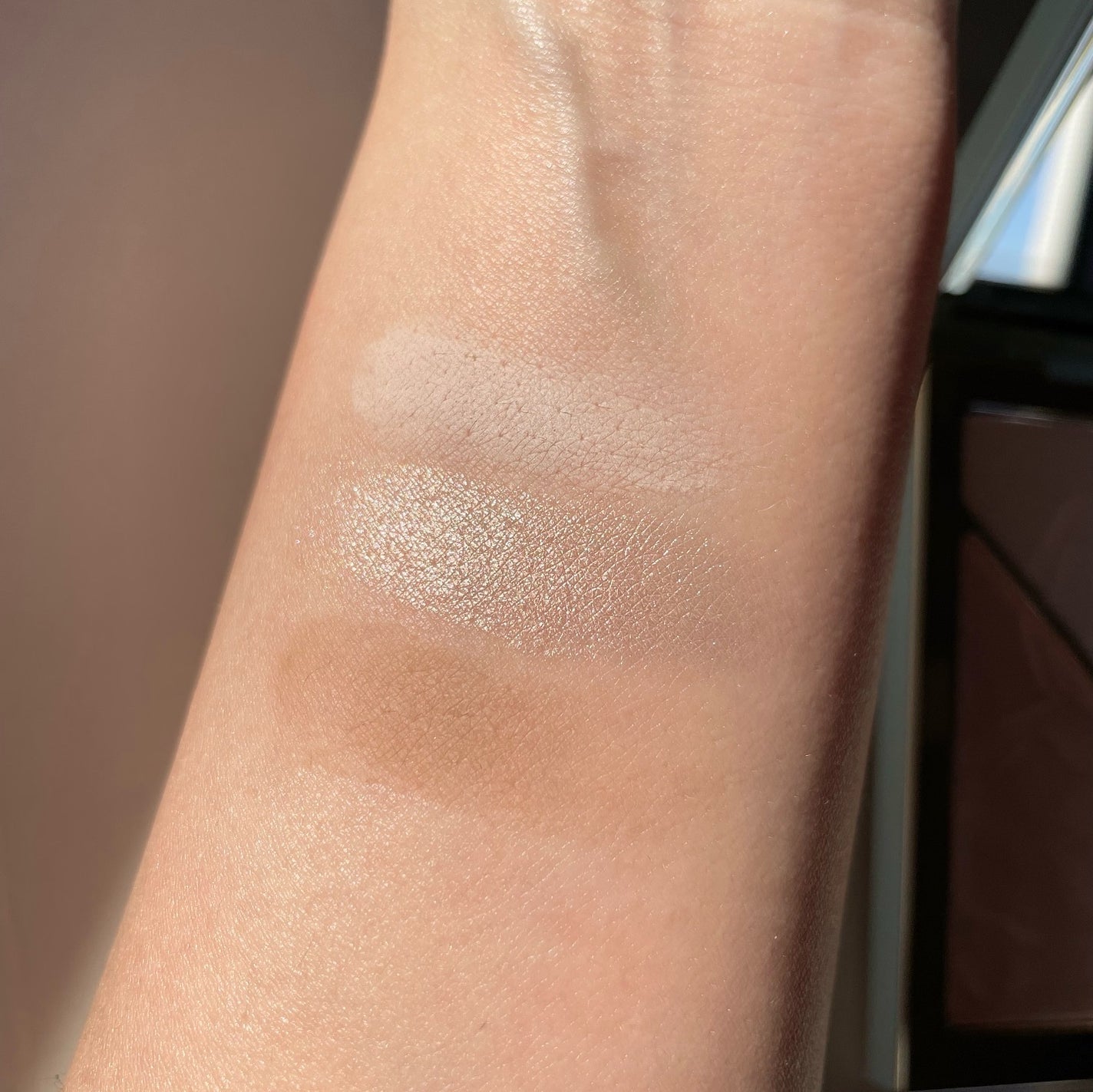 ハイライトシェーディングパレット/TIMAGE/パウダーハイライトを使ったクチコミ(4枚目)