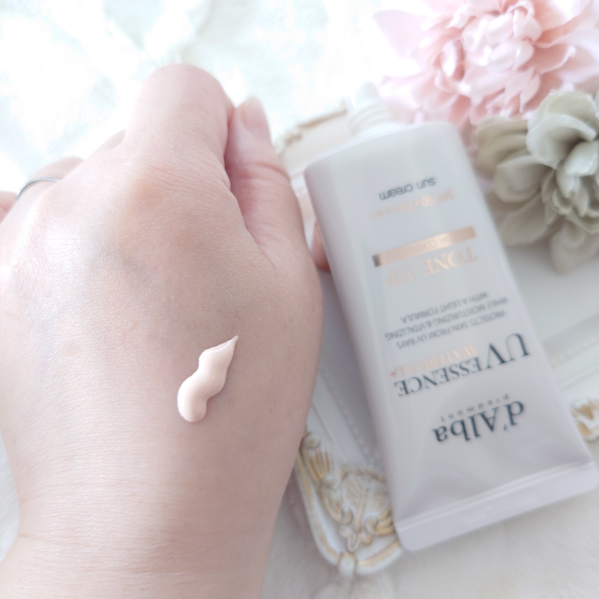 ウォータフルトーンアップサンクリーム/ダルバ/日焼け止めクリームを使ったクチコミ（3枚目）