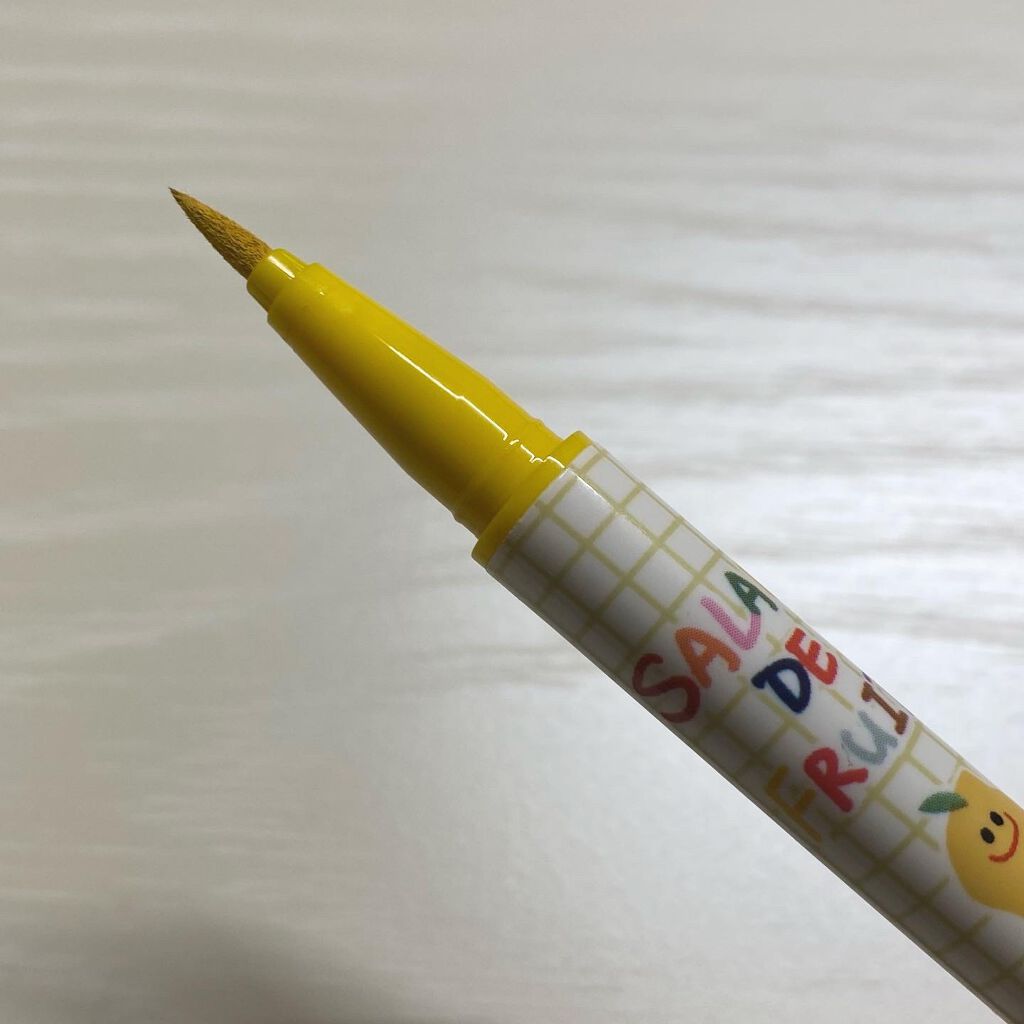 サラダdeフルーツカラーリキッドアイライナーWP/FLORTTE/リキッドアイライナーを使ったクチコミ（2枚目）