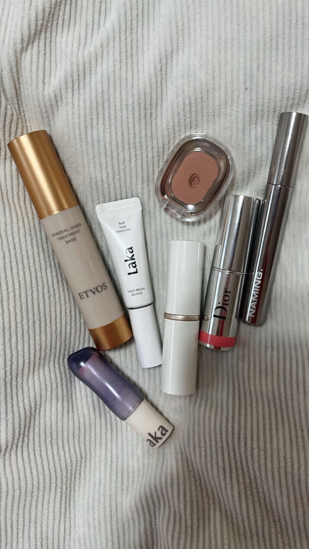 トゥルーディメンションラディアンスバーム/hince/スティックハイライトを使ったクチコミ（1枚目）