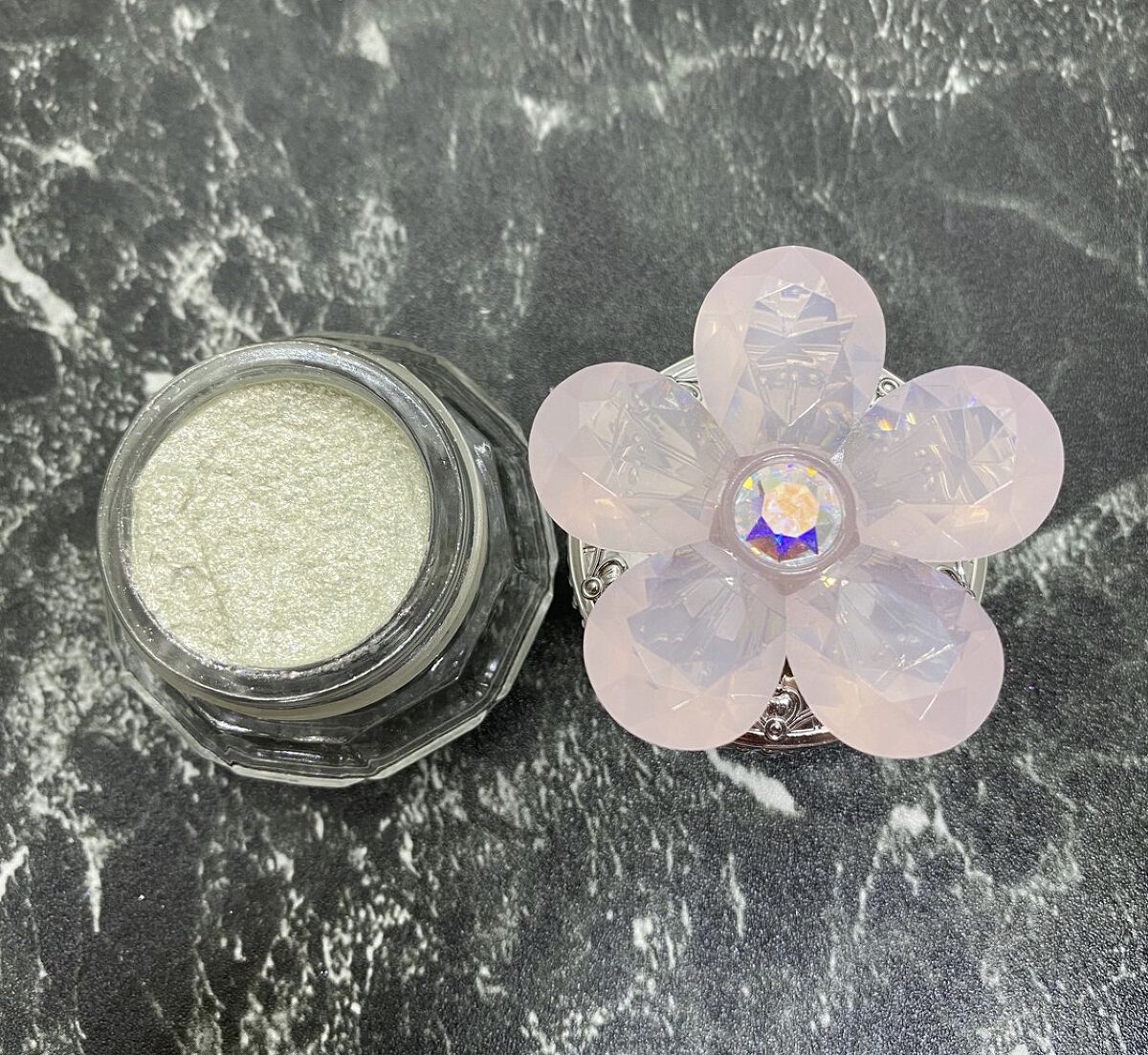 ジルスチュアート クリスタルブルーム ジェリービジュー 10 Blissful Breeze/JILL STUART/ジェル・クリームアイシャドウを使ったクチコミ（1枚目）