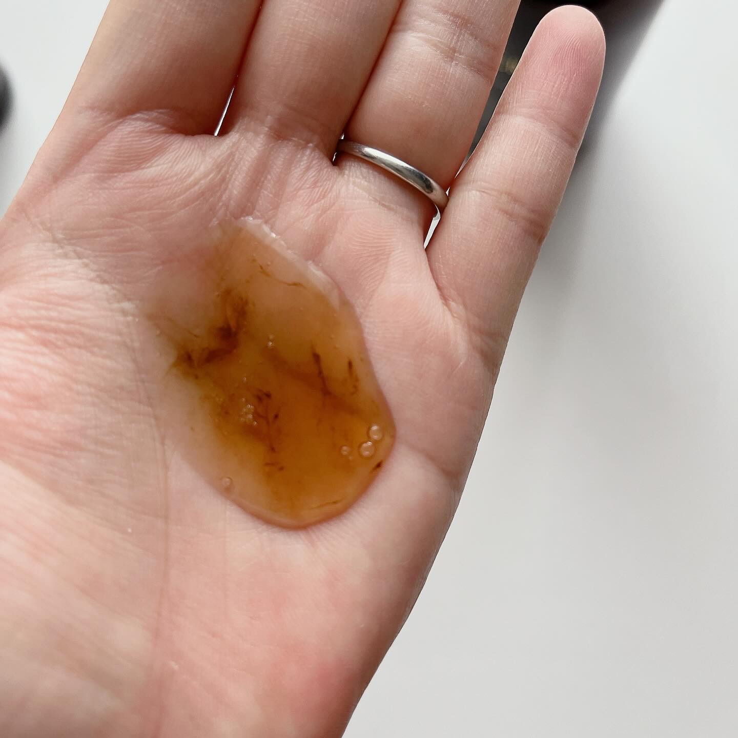 ニュートラルケアミスト/BLACK CRYSTAL/アウトバストリートメントを使ったクチコミ（3枚目）