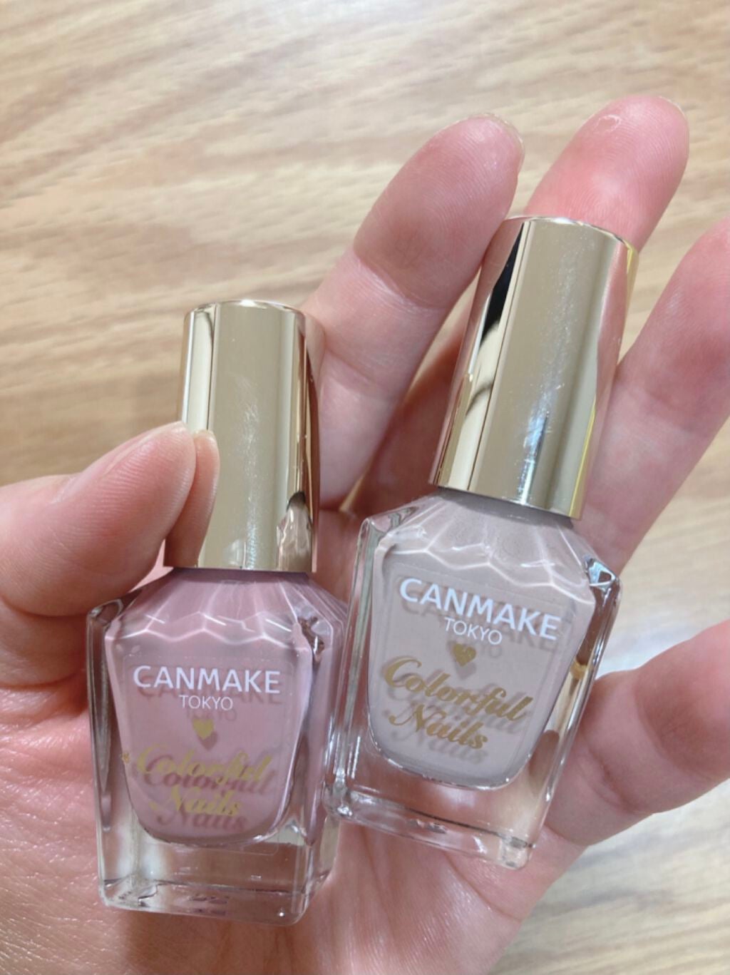 カラフルネイルズ/キャンメイク/マニキュアを使ったクチコミ(2枚目)