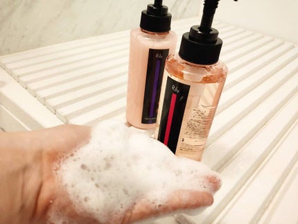 Rily シャンプー&トリートメント/Rily/市販シャンプーを使ったクチコミ(2枚目)