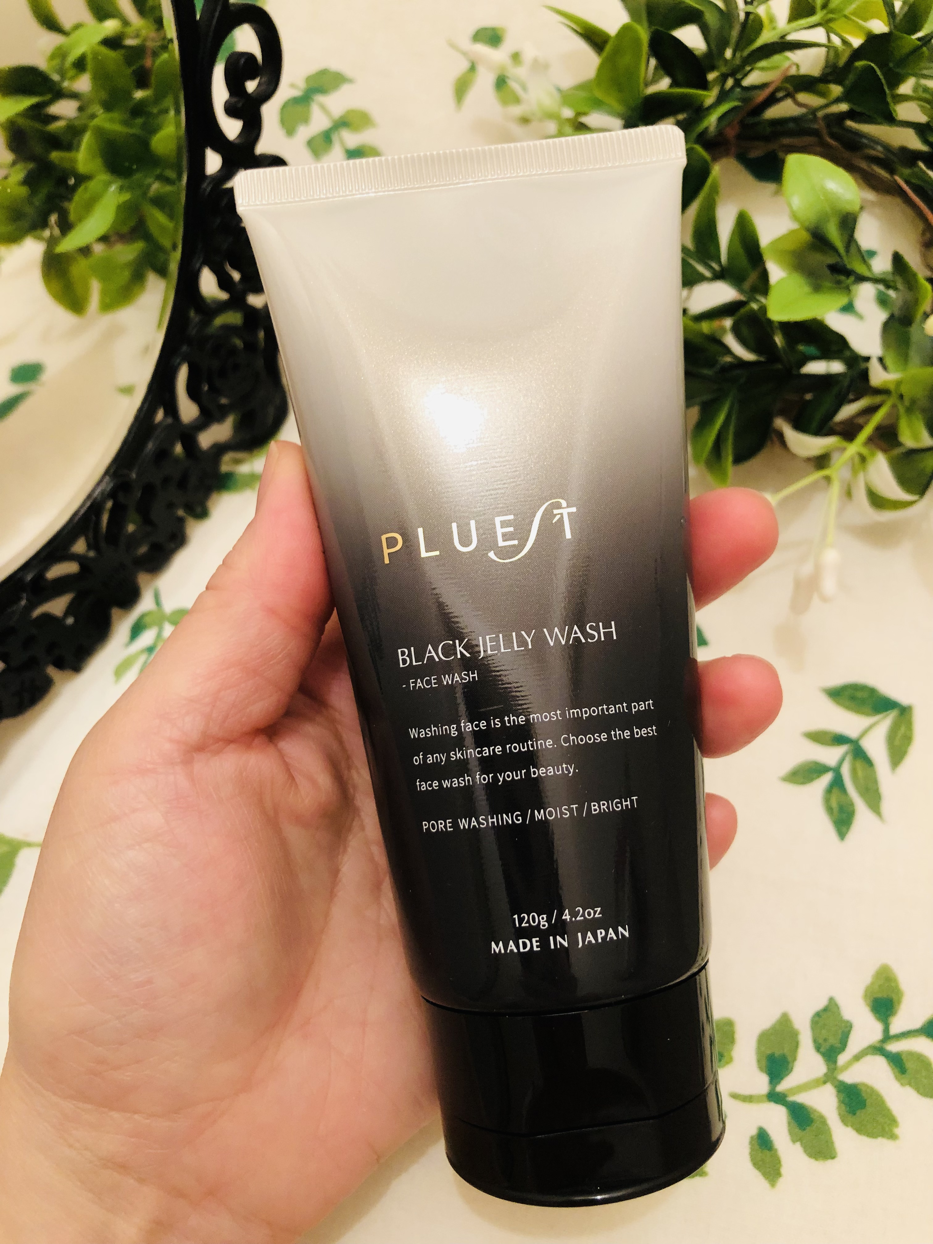 BLACK JELLY WASH（ブラックジェリーウォッシュ）/PLUEST/その他洗顔料を使ったクチコミ（1枚目）