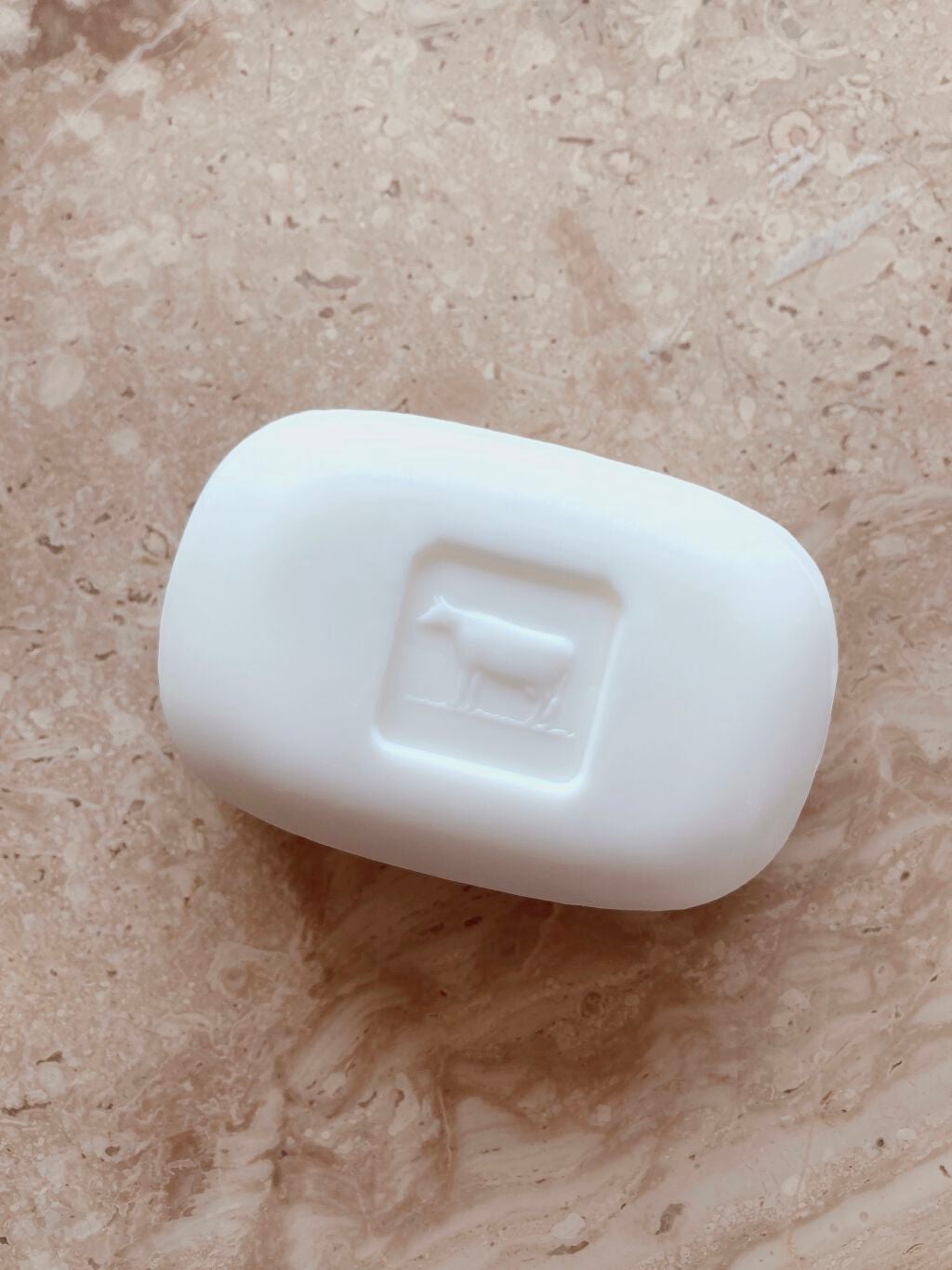 赤箱 (しっとり)/カウブランド/洗顔石鹸を使ったクチコミ(2枚目)