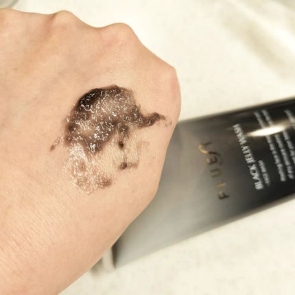 BLACK JELLY WASH(ブラックジェリーウォッシュ)/PLUEST/その他洗顔料を使ったクチコミ(2枚目)